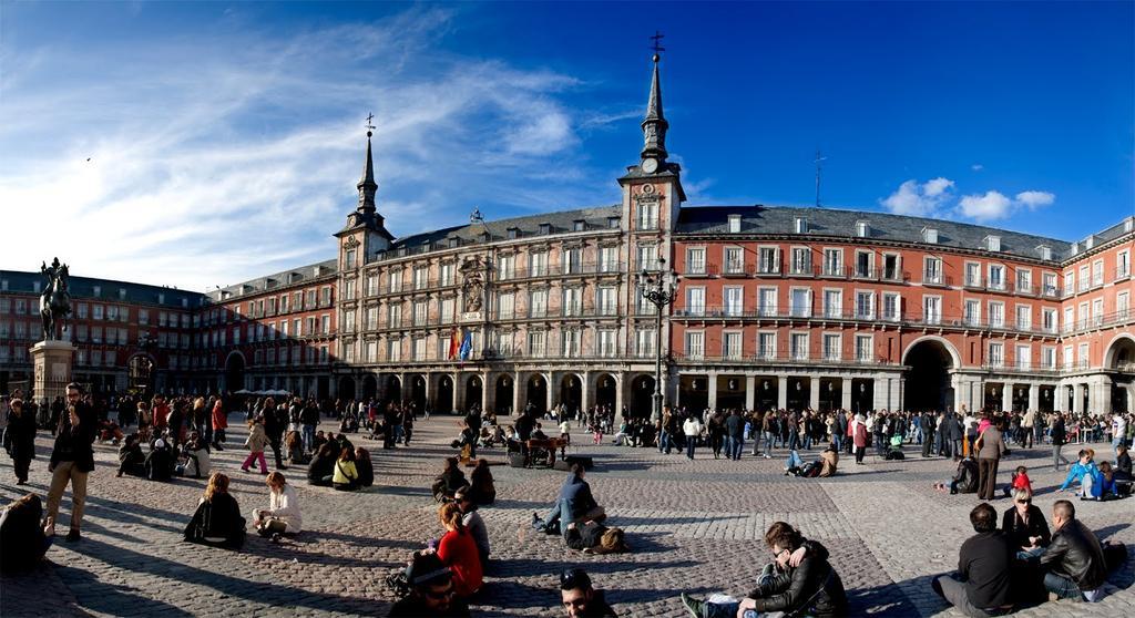 Alhambra Suites Madrid Exterior photo